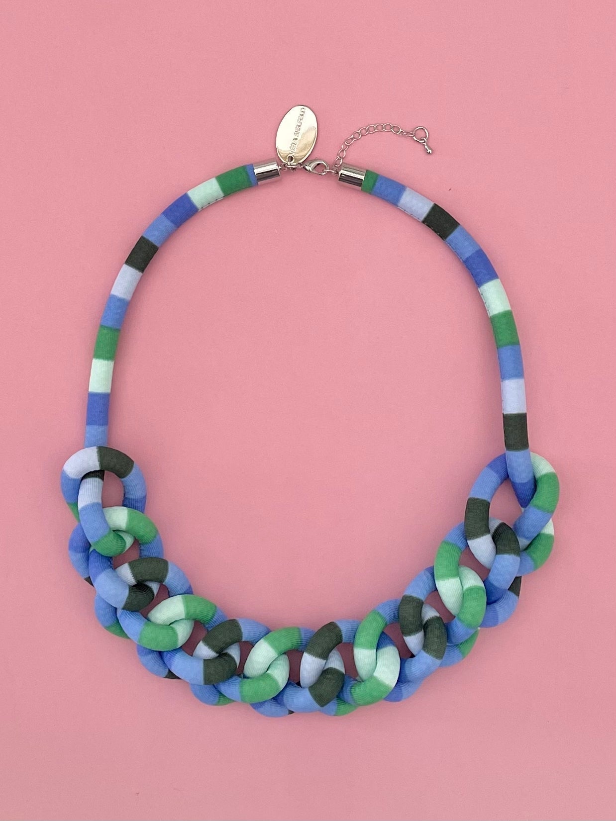 Collar Cadena rayas verdes/azules