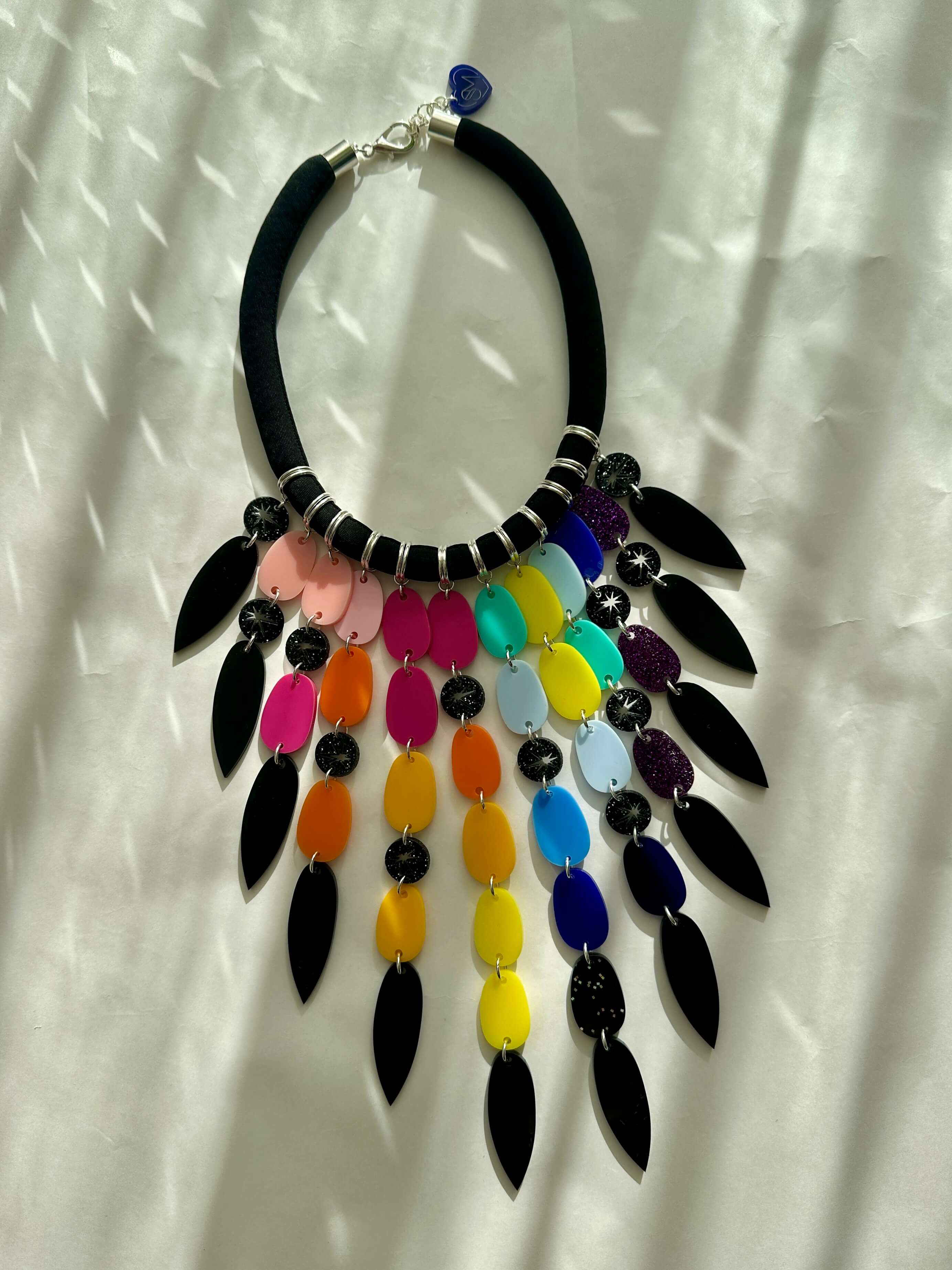 Collar Bey