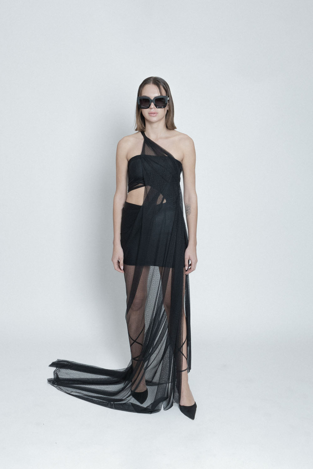 Vestido Queer Noir